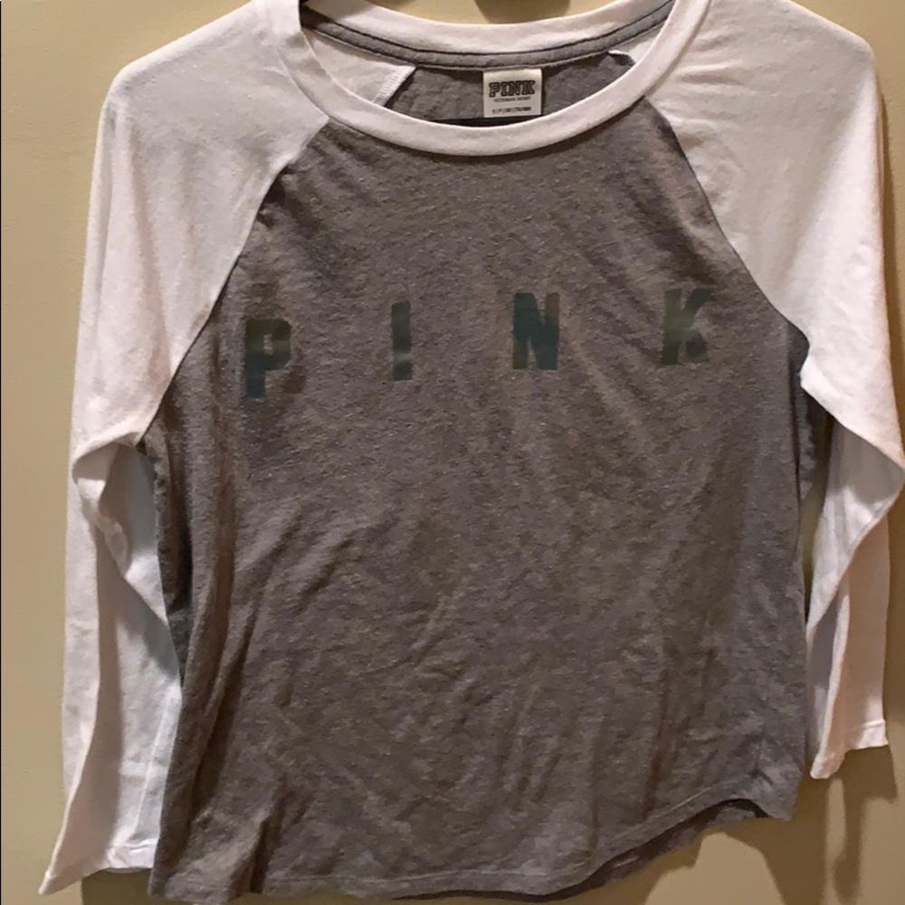 Pink Victoria Secret shirt - Picture 3 of 4